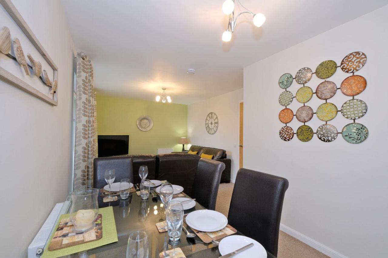 Caledonia Netherhills Apartment แอเบอร์ดีน ภายนอก รูปภาพ